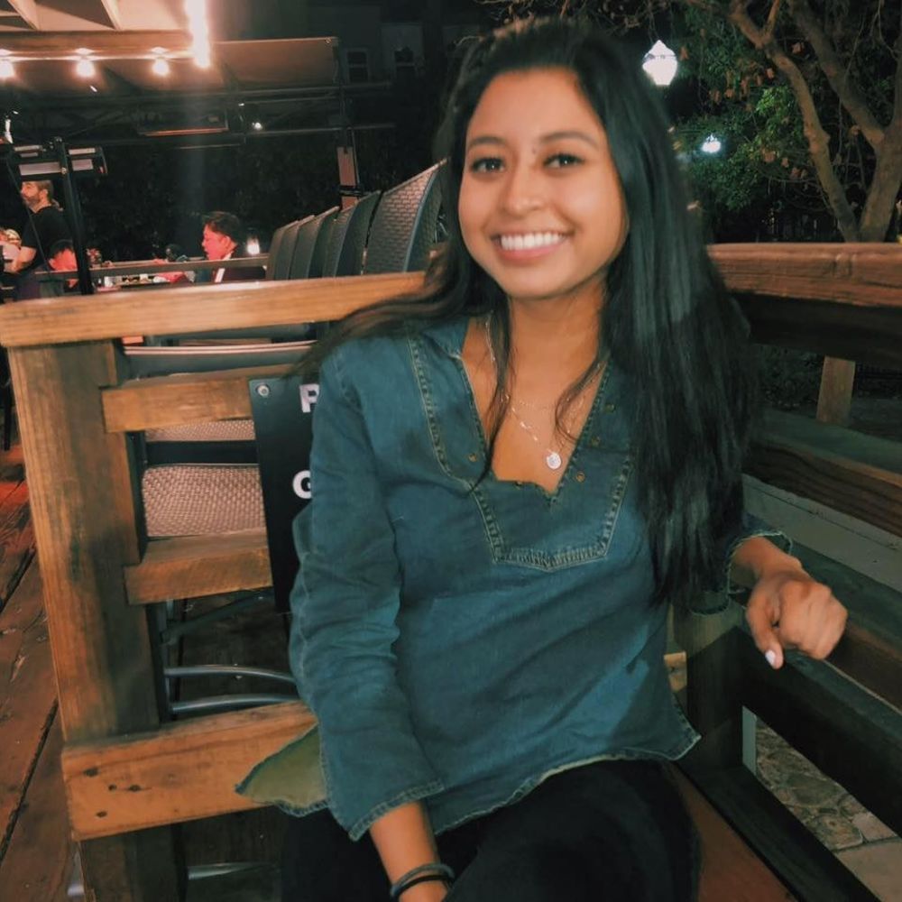 Meet your Posher, Isabella